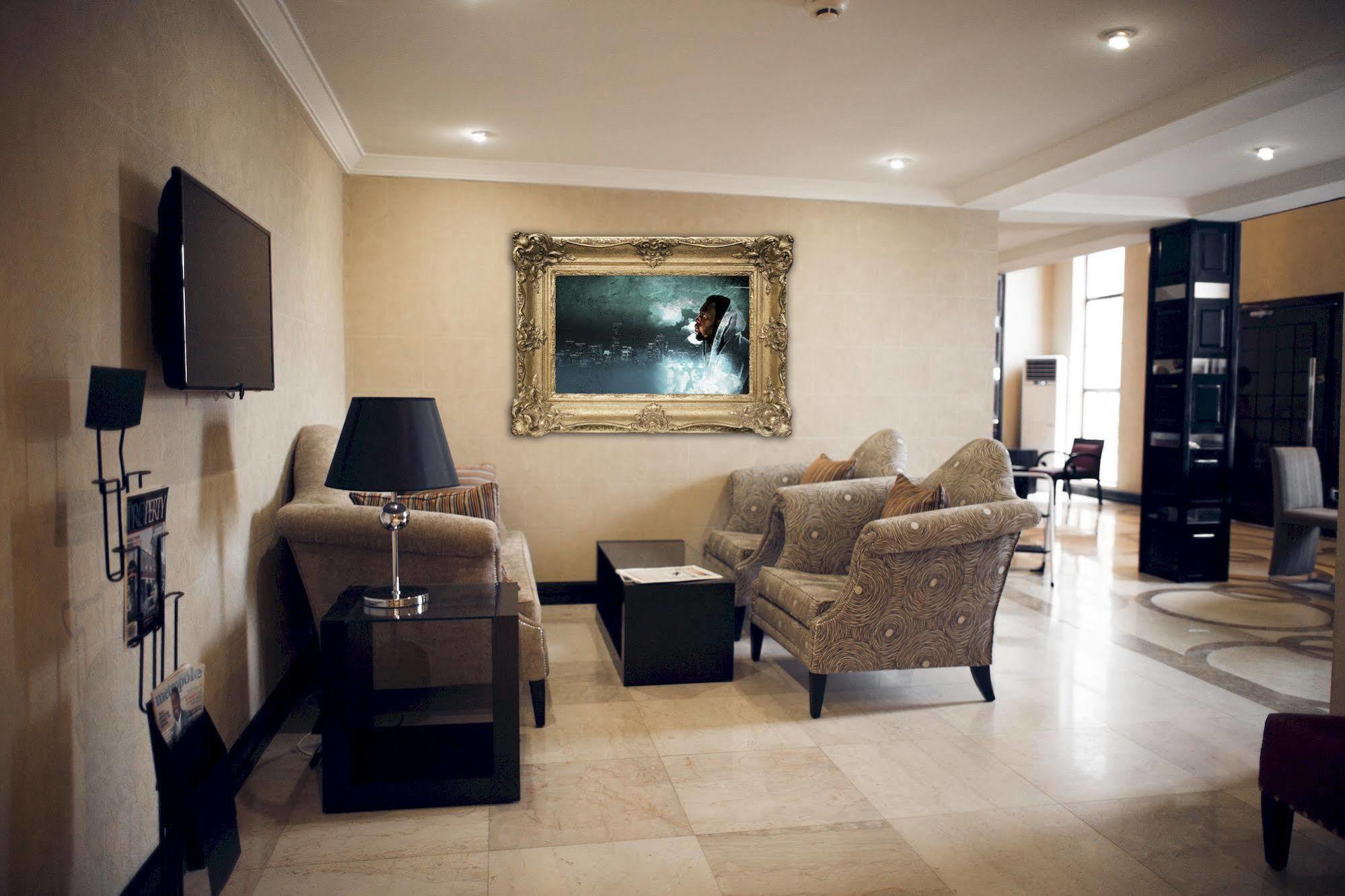 Quo Vadis Hotel Абуджа Экстерьер фото